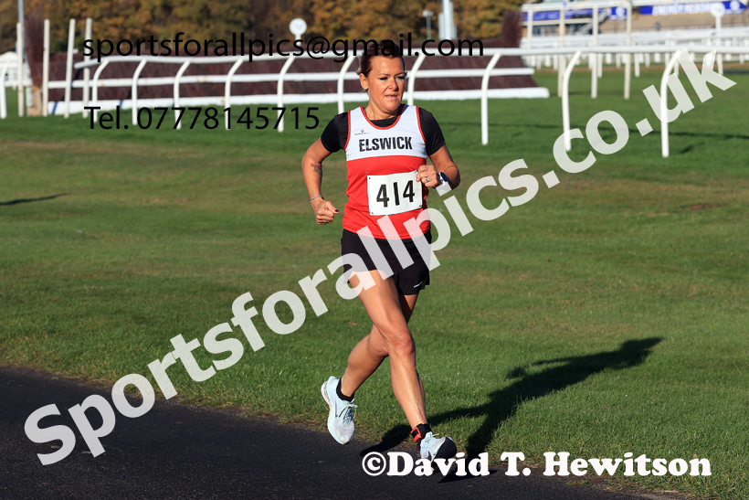 Norman Woodcock Relay, Gosforth Park Racecourse, Newcastle. Photo: David T. Hewitson/Sports for All Pics